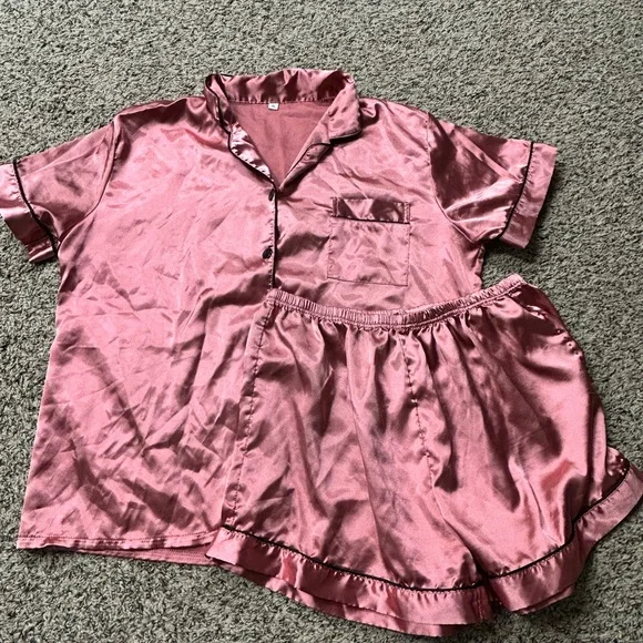 2 pairs silk pjs - Picture 4 of 5